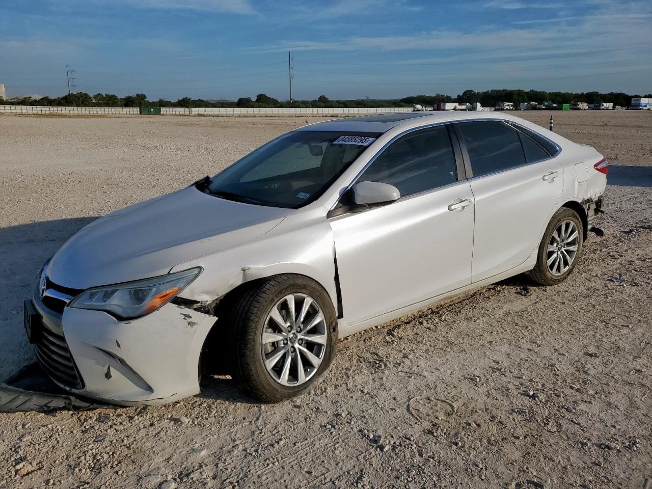 2016 Toyota Camry Xse