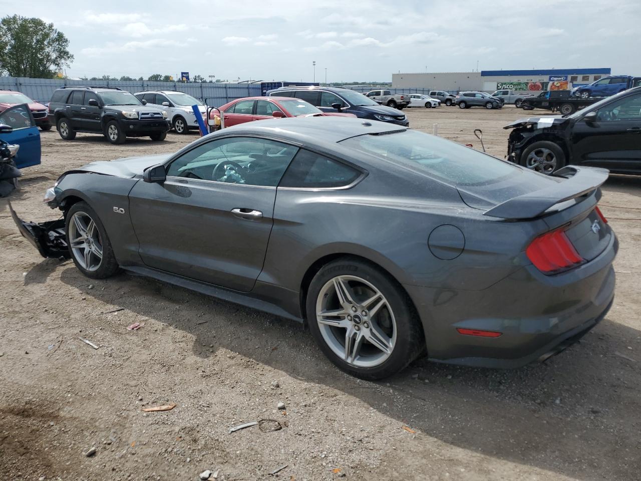 2019 Ford Mustang Gt - Фото 2