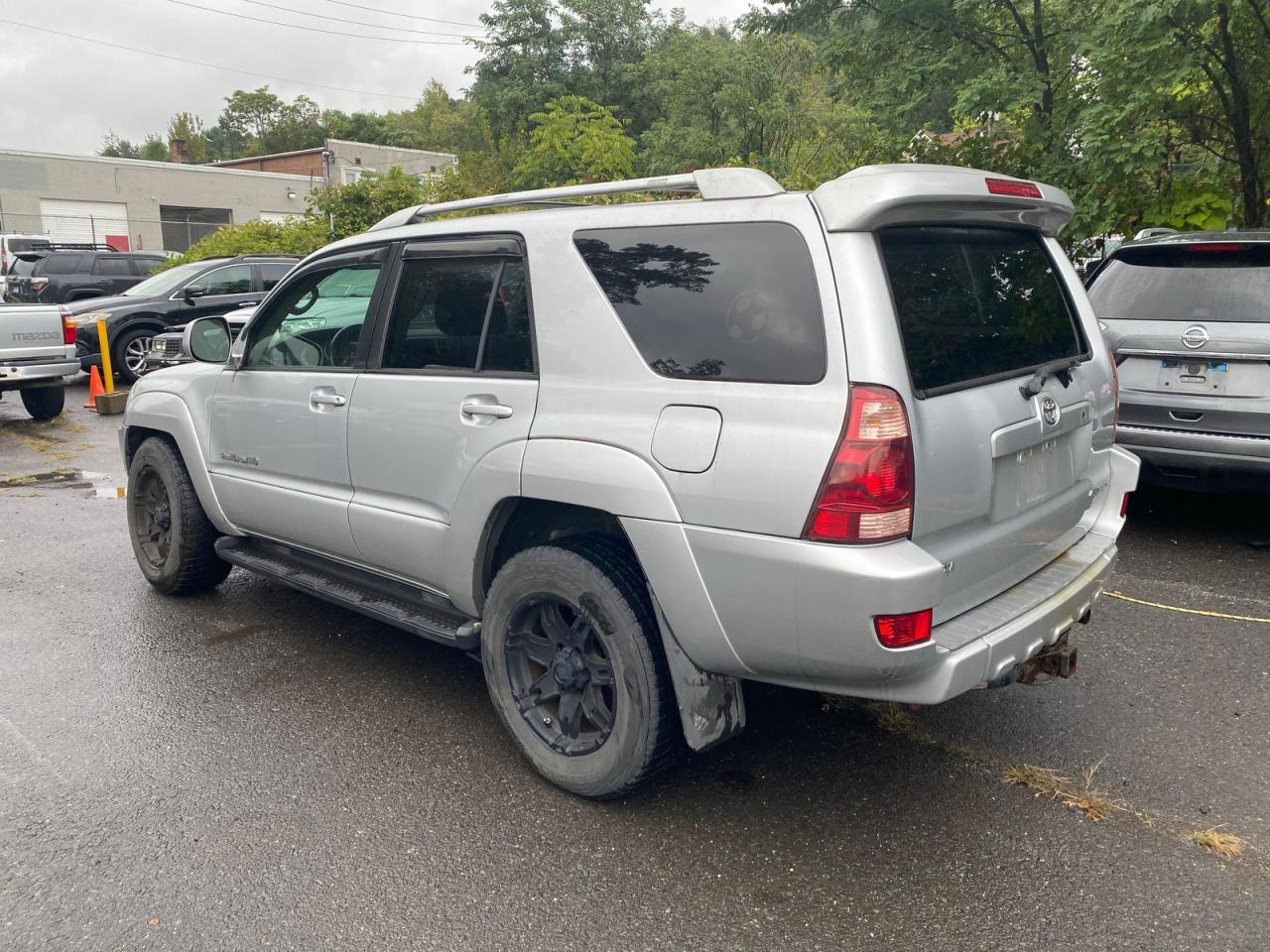 2005 Toyota 4Runner Sr5 - Image 3