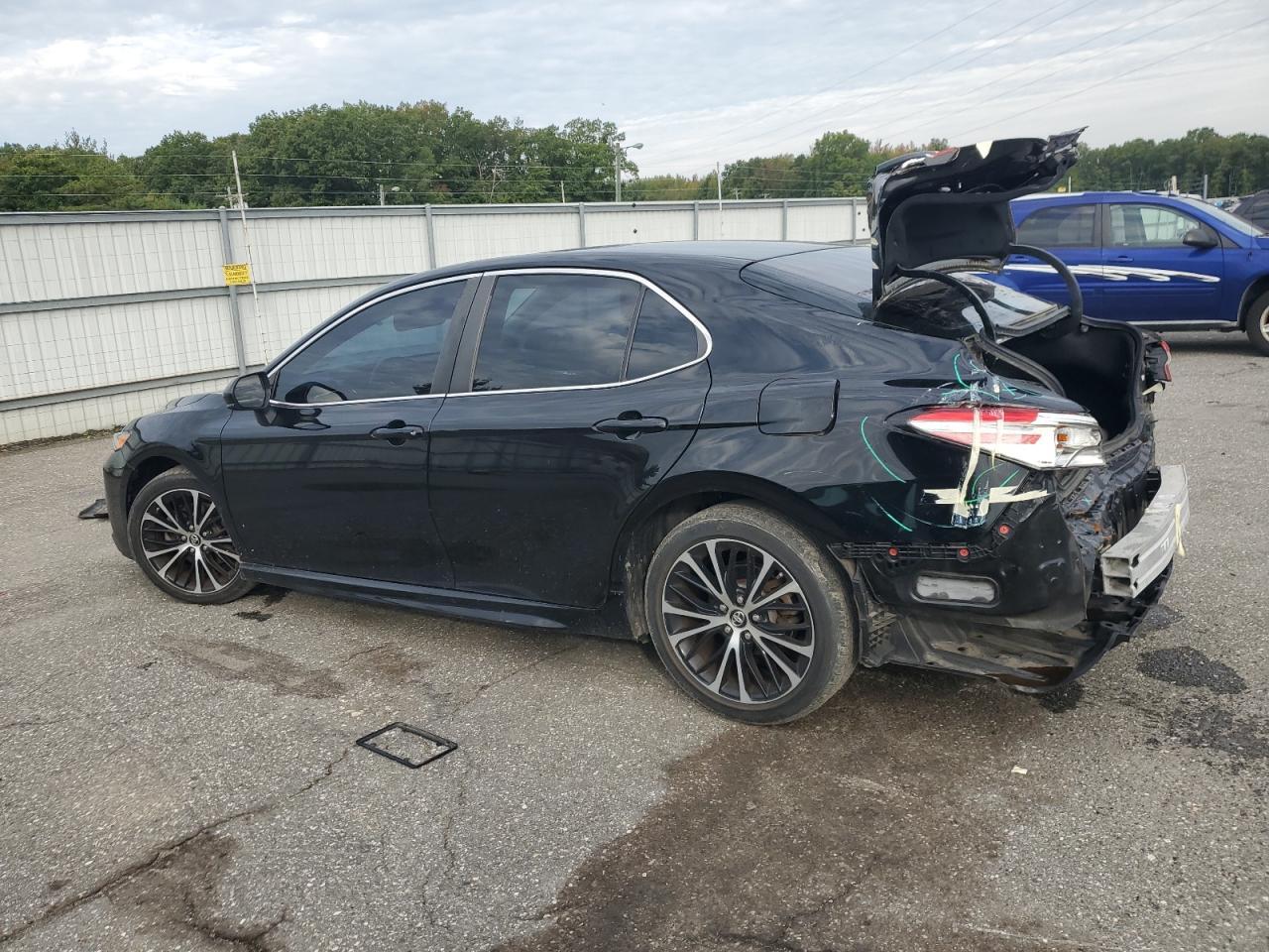 2018 Toyota Camry L - Image 2