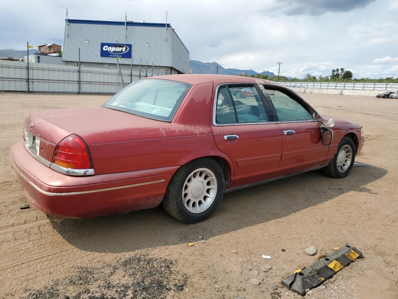 2000 Ford Crown Victoria Lx - Фото 3