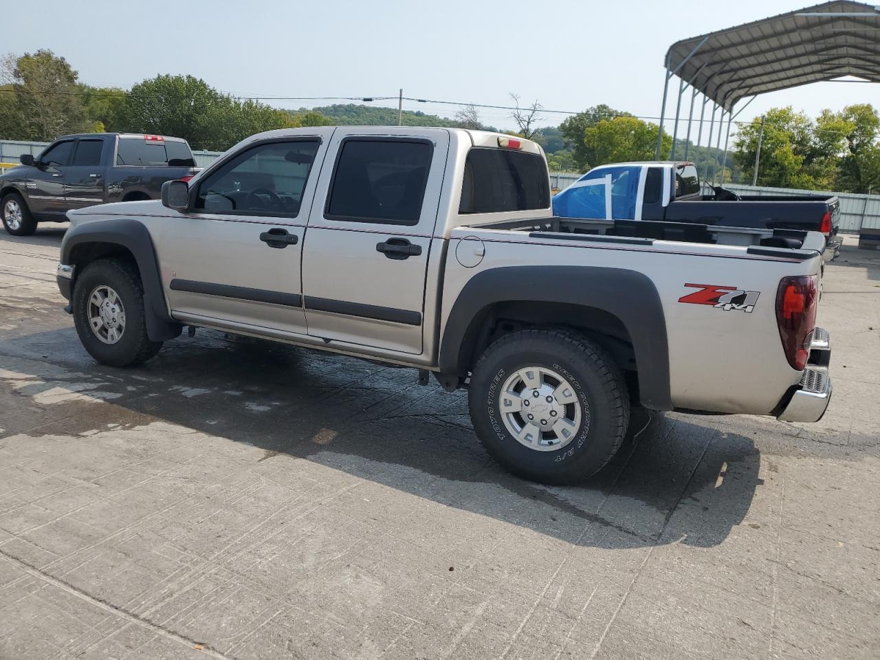 2006 Chevrolet Colorado - Image 2