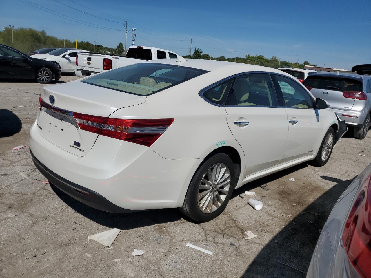2014 Toyota Avalon Hybrid - Фото 3