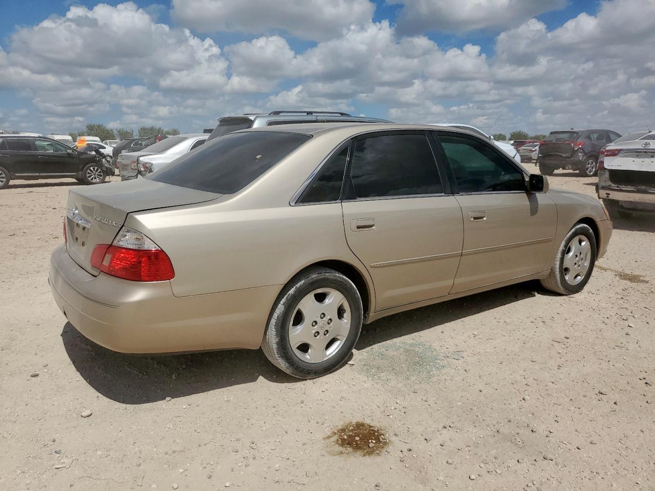 2004 Toyota Avalon Xl - Фото 3