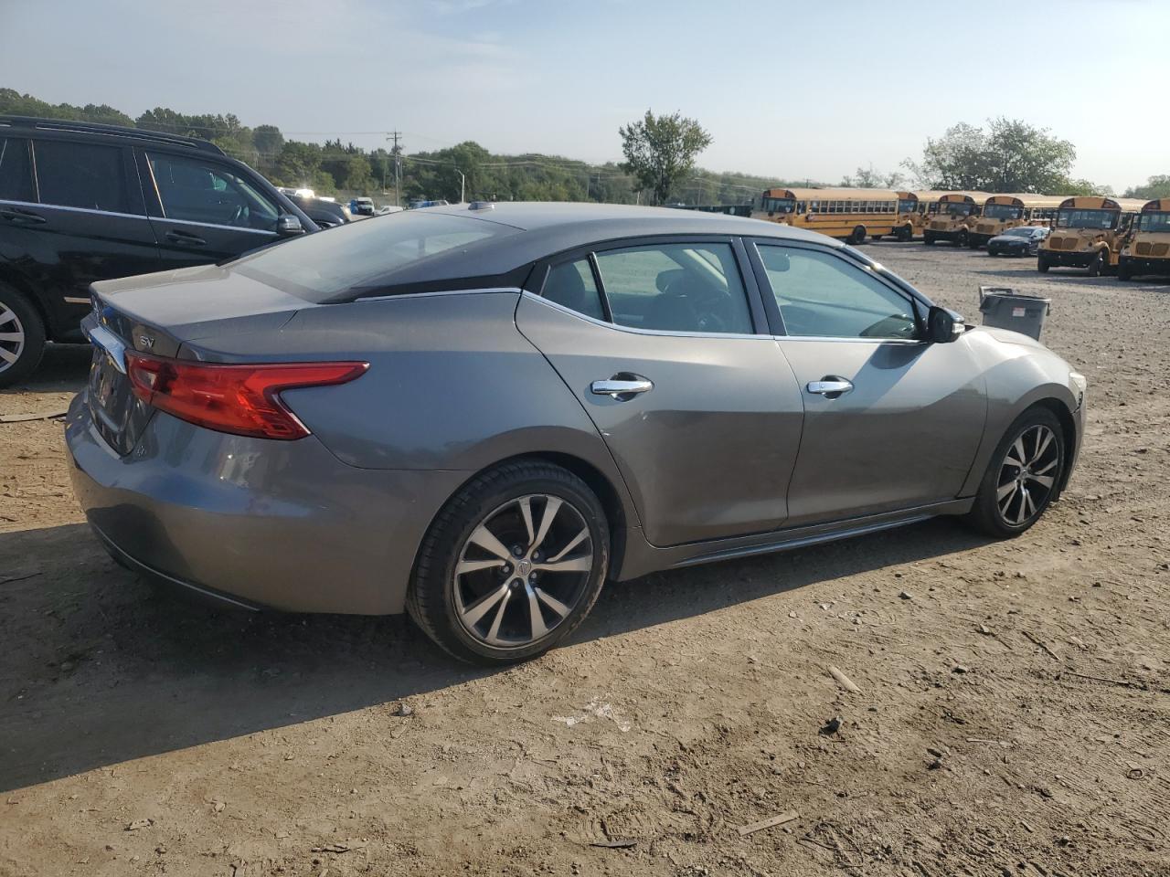2017 Nissan Maxima 3.5S - Фото 3