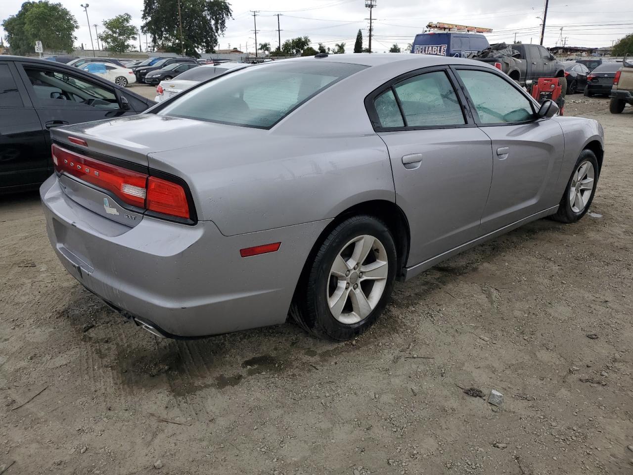 2014 Dodge Charger Sxt - Фото 3
