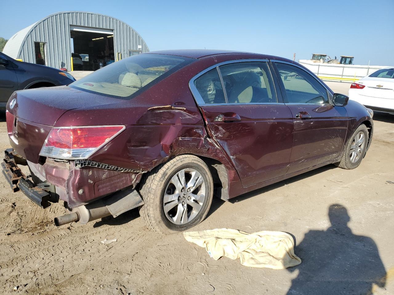 2009 Hond Accord Lxp - Image 3