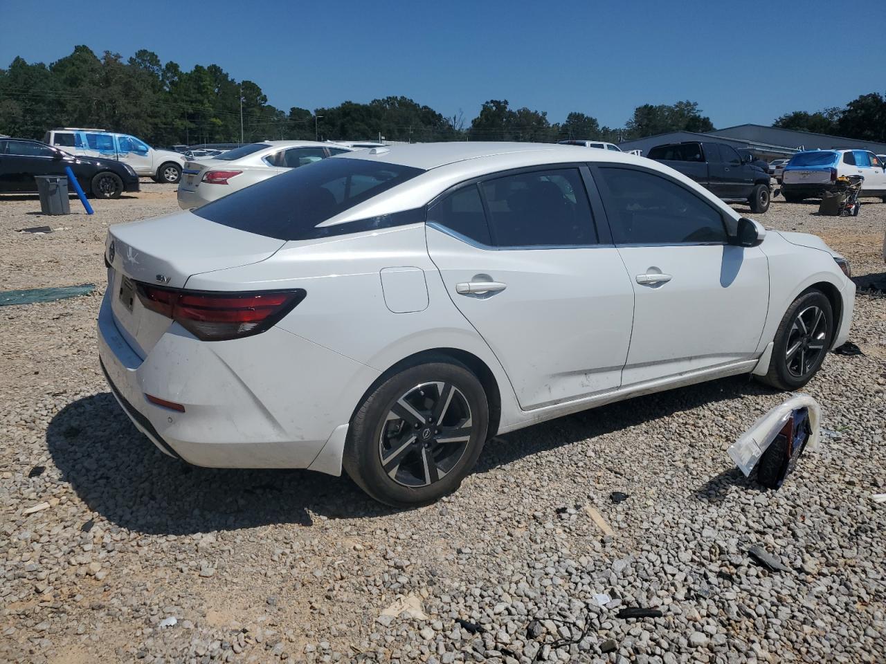 2024 Nissan Sentra Sv - Image 3