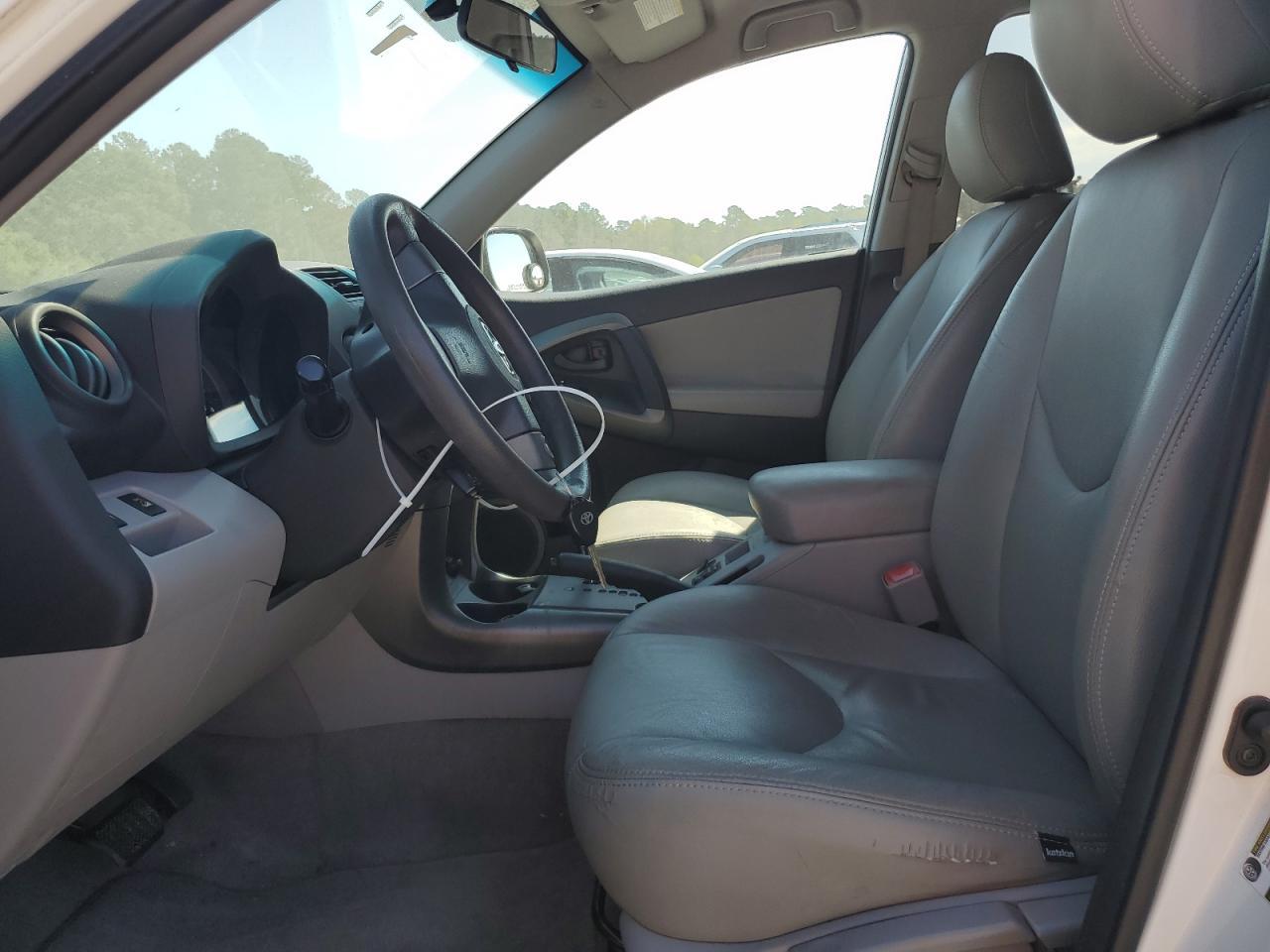 2010 Toyota Rav4 - Image 7