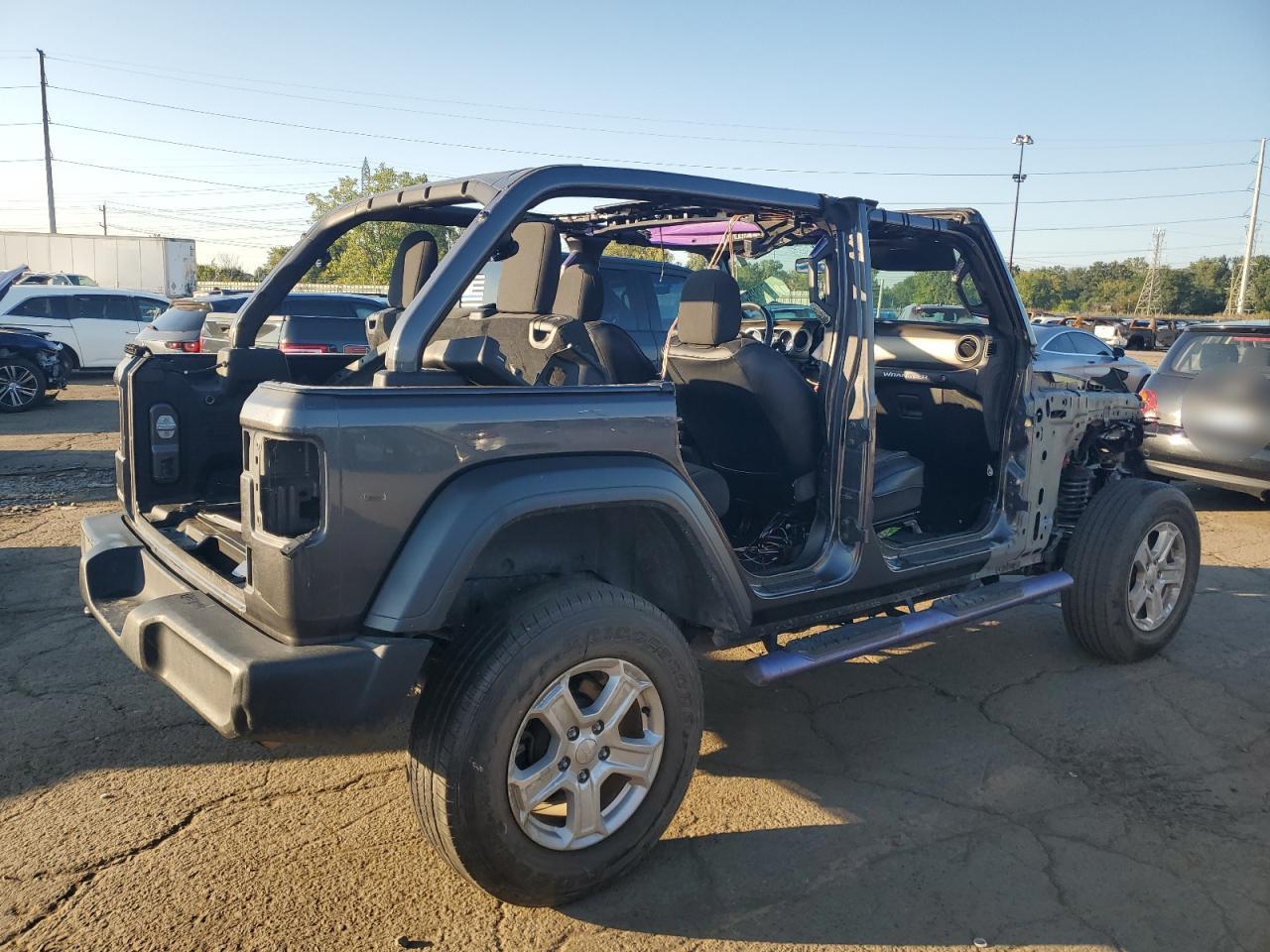 2018 Jeep Wrangler Unlimited Sport - Фото 3