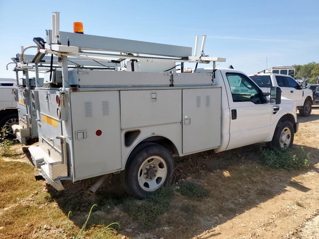 2008 Ford F350 Srw Super Duty - Фото 3