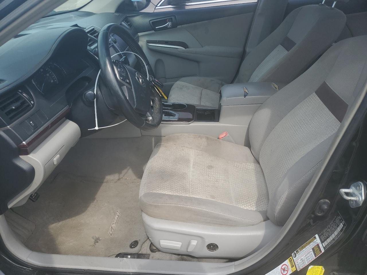 2012 Toyota Camry - Фото 7