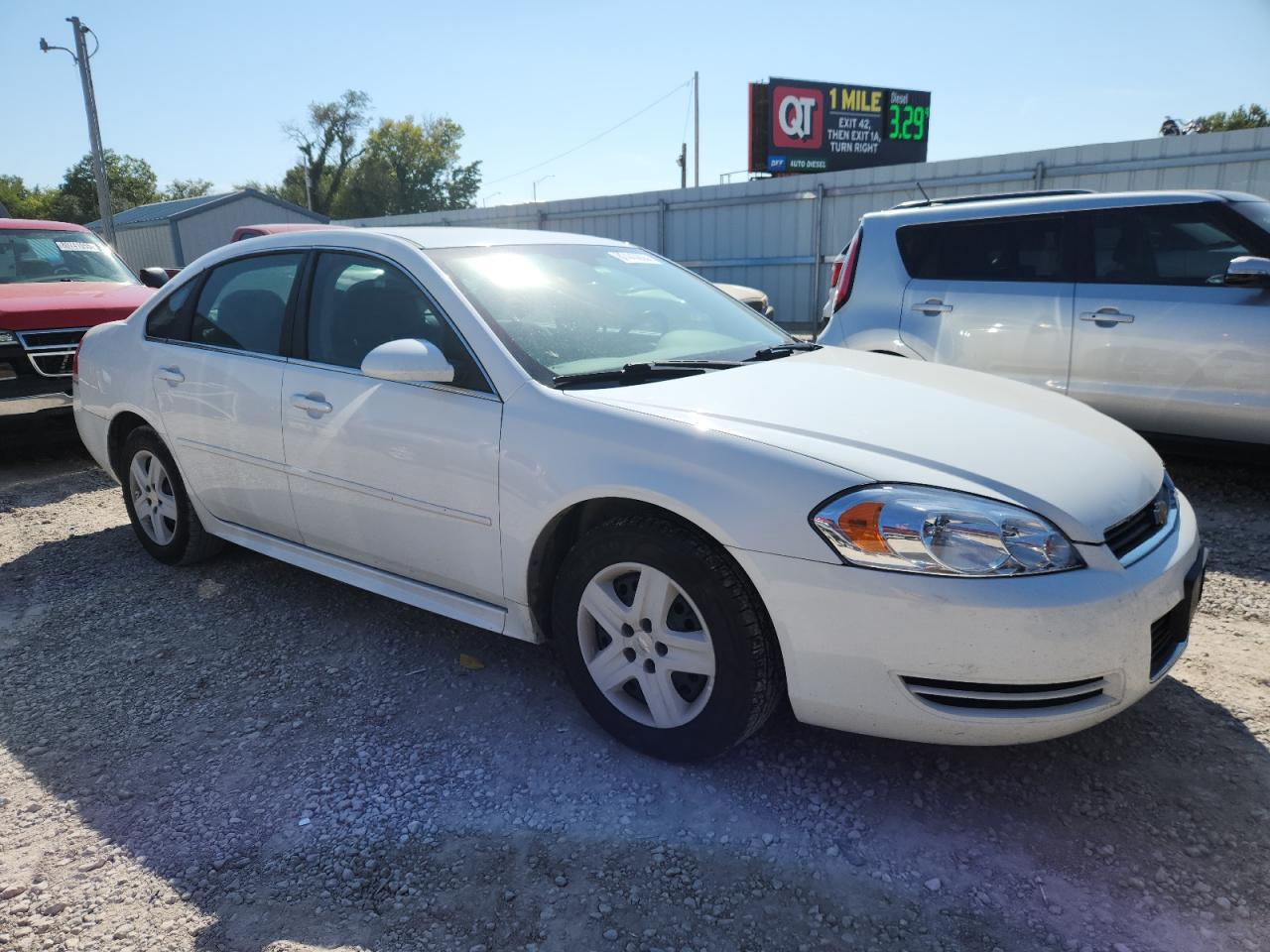2011 Chevrolet Impala Ls - Image 4