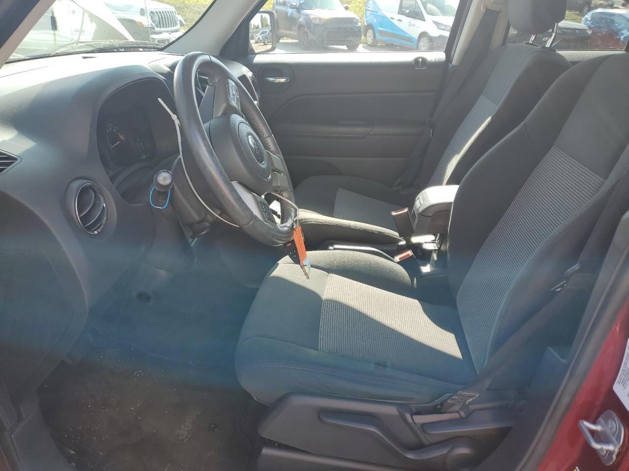 2014 Jeep Patriot Latitude - Фото 7