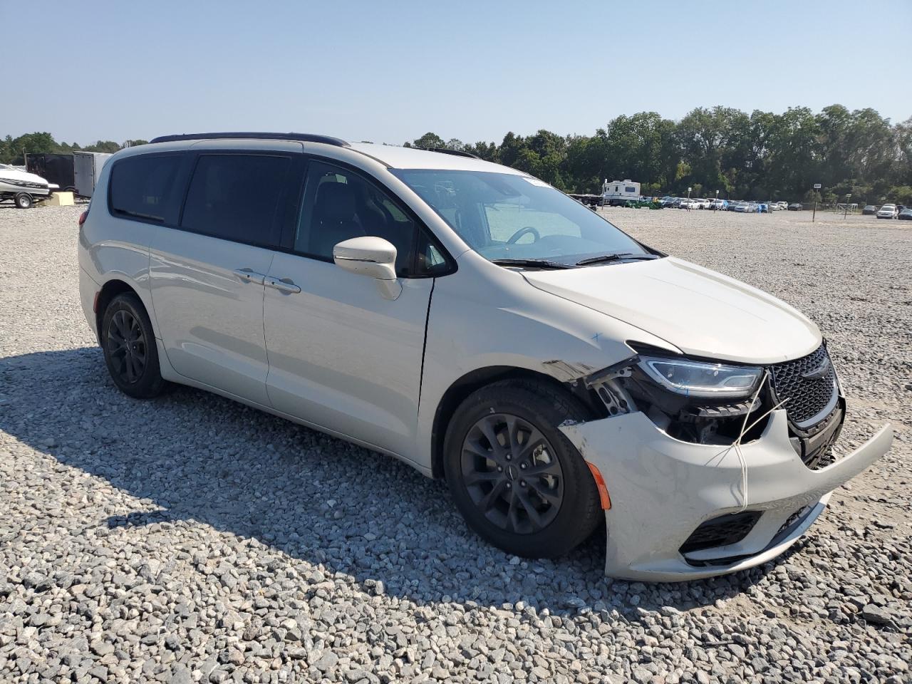 2021 Chrysler Pacifica Touring L - Фото 4
