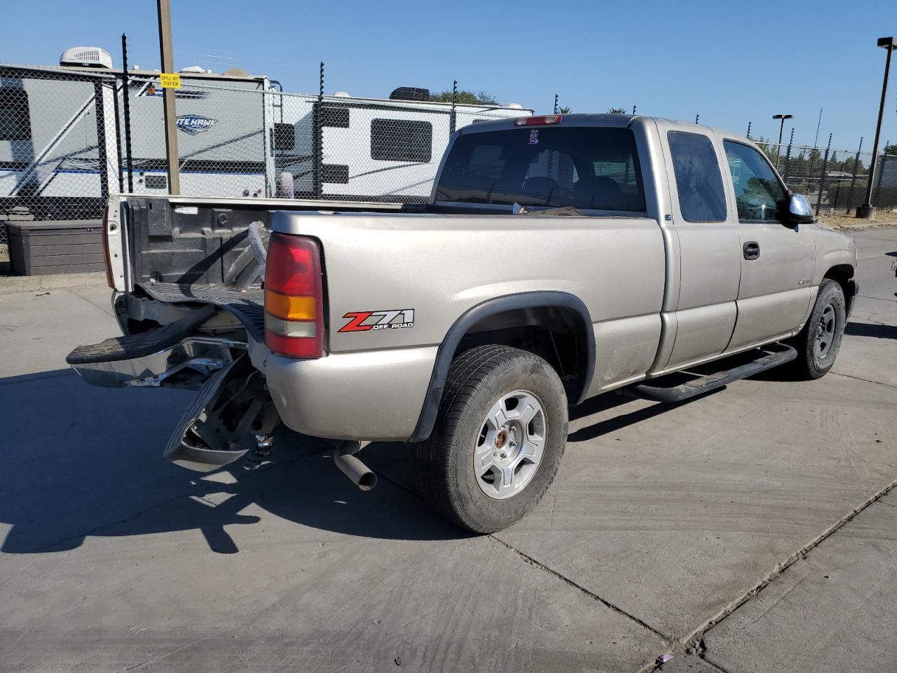 2002 Chevrolet Silverado K1500 - Фото 3