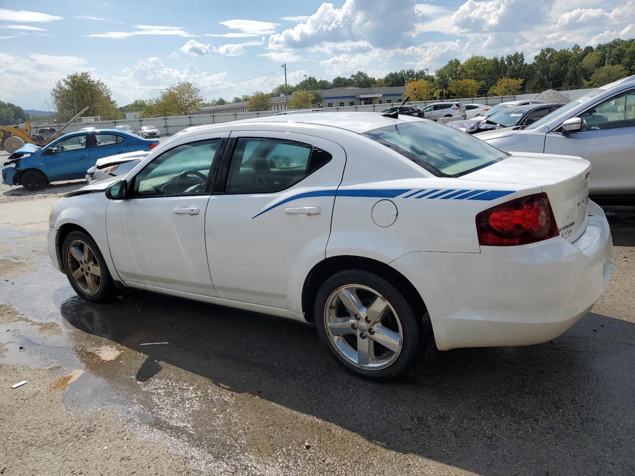 2014 Dodge Avenger Se - Фото 2