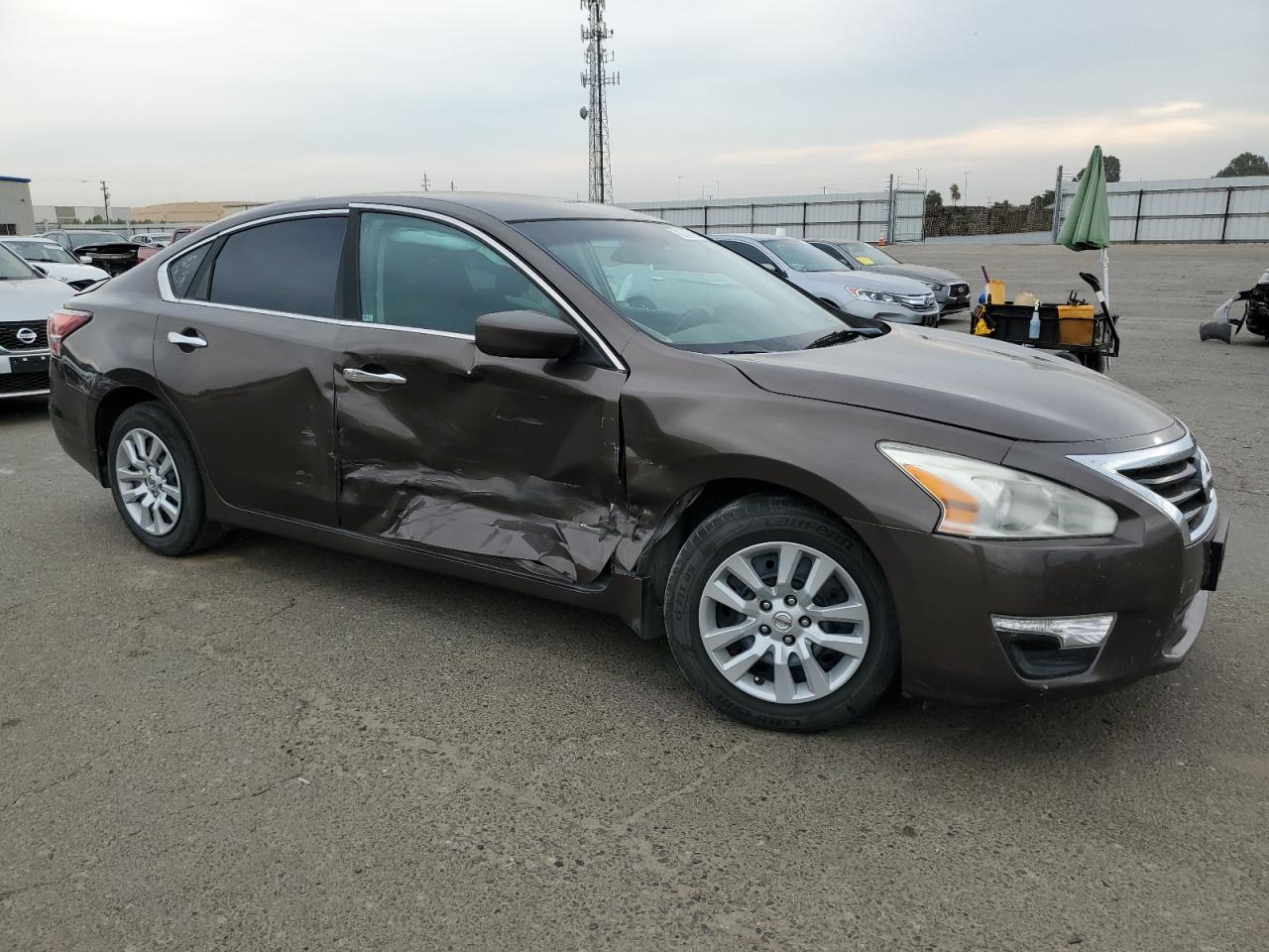 2015 Nissan Altima 2.5 - Фото 4