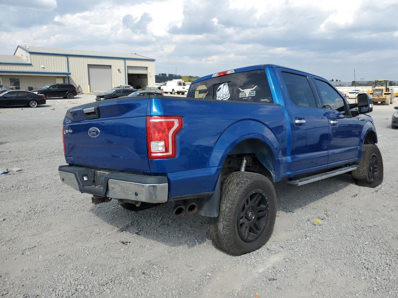 2017 Ford F150 Supercrew - Фото 3