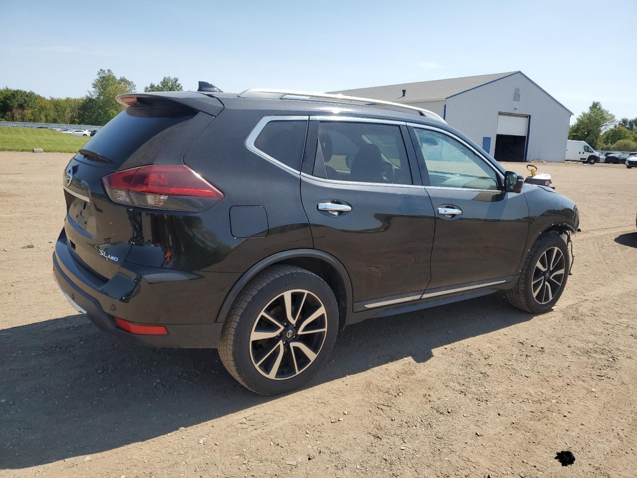 2019 Nissan Rogue S - Фото 3