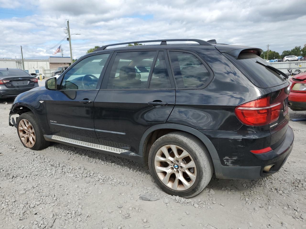 2012 BMW X5 xDrive35I - Image 2