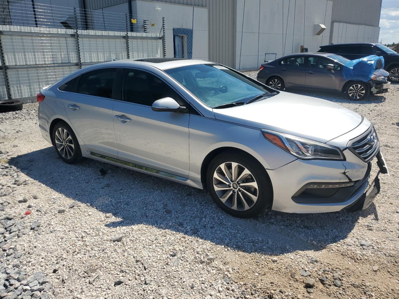 2016 Hyundai Sonata Sport - Image 4