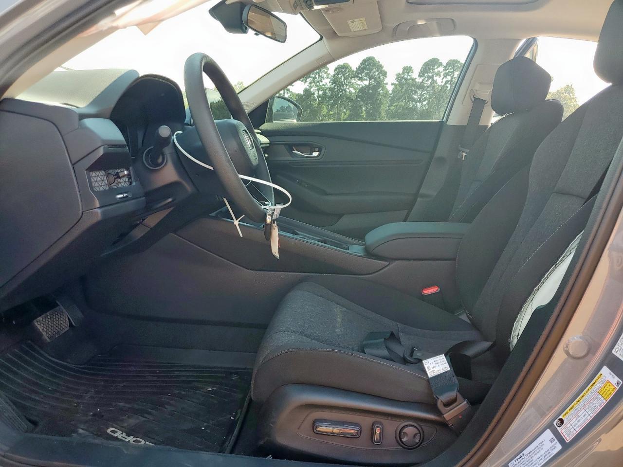 2025 Honda Accord Se - Image 7