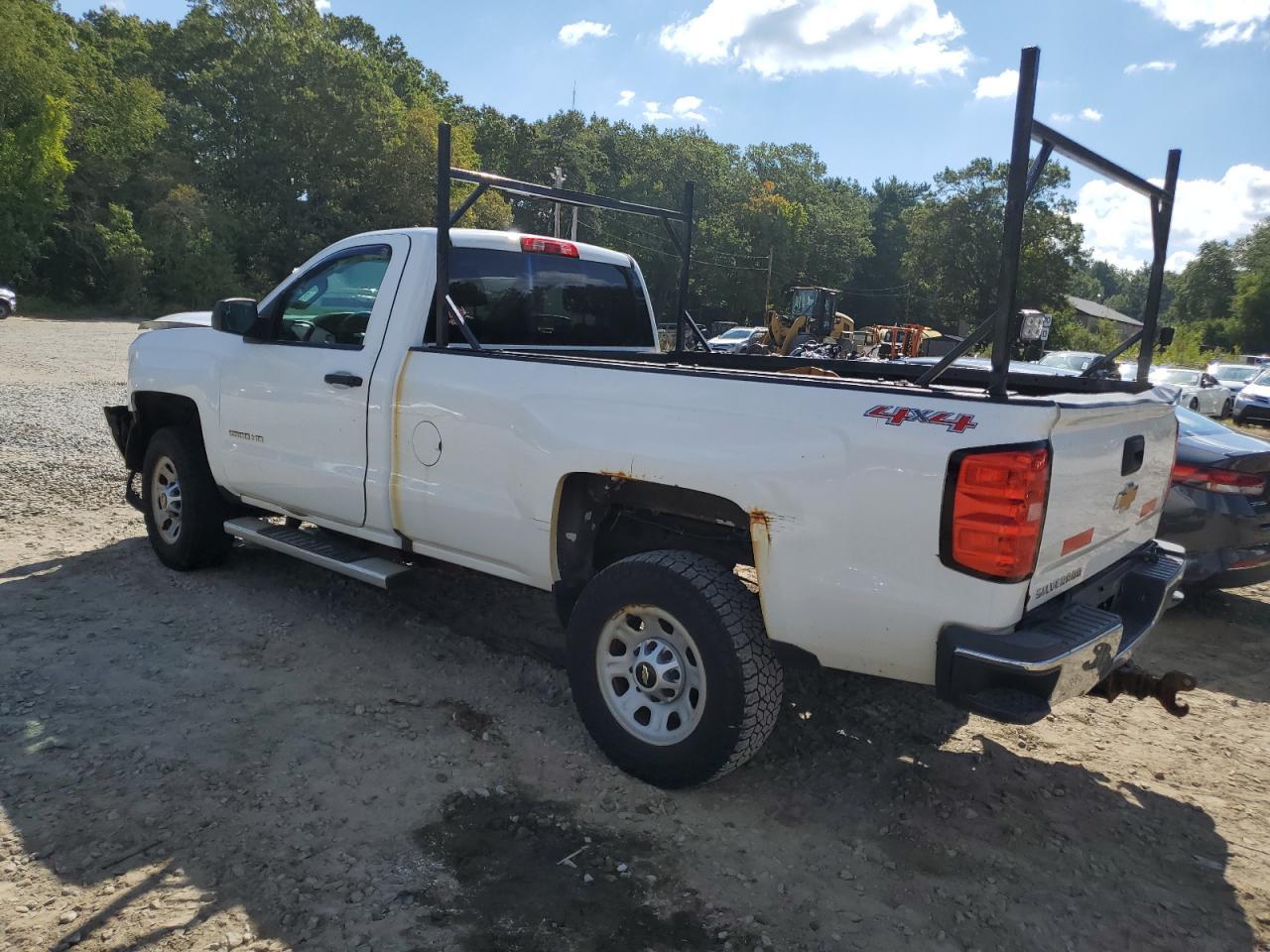 2017 Chevrolet Silverado K2500 Heavy Duty - Фото 2