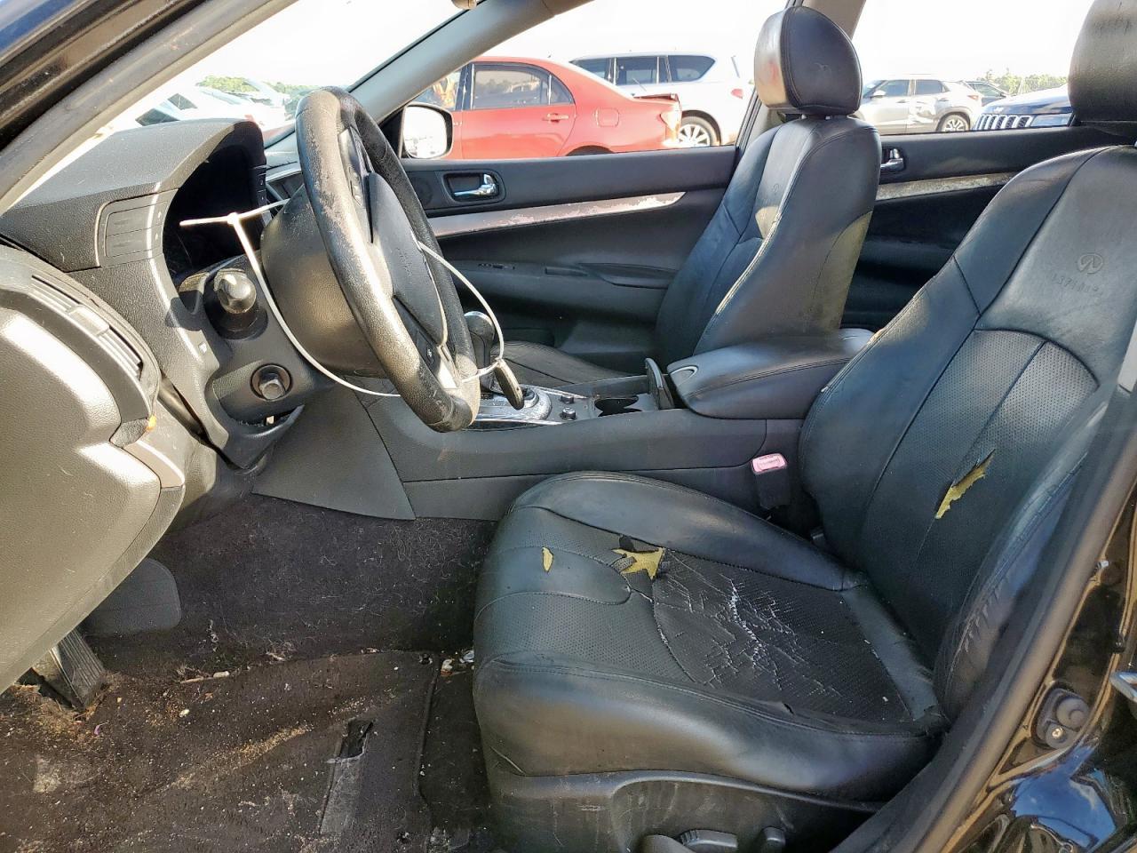 2011 Infiniti G37 Base - Фото 7