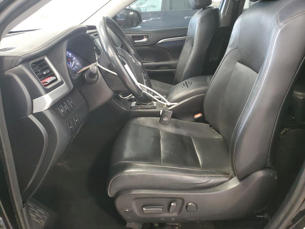 2017 Toyota Highlander Limited - Image 7