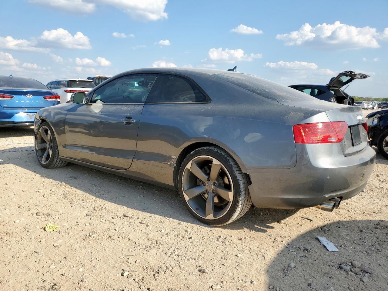 2014 Audi A5 Premium Plus - Фото 2