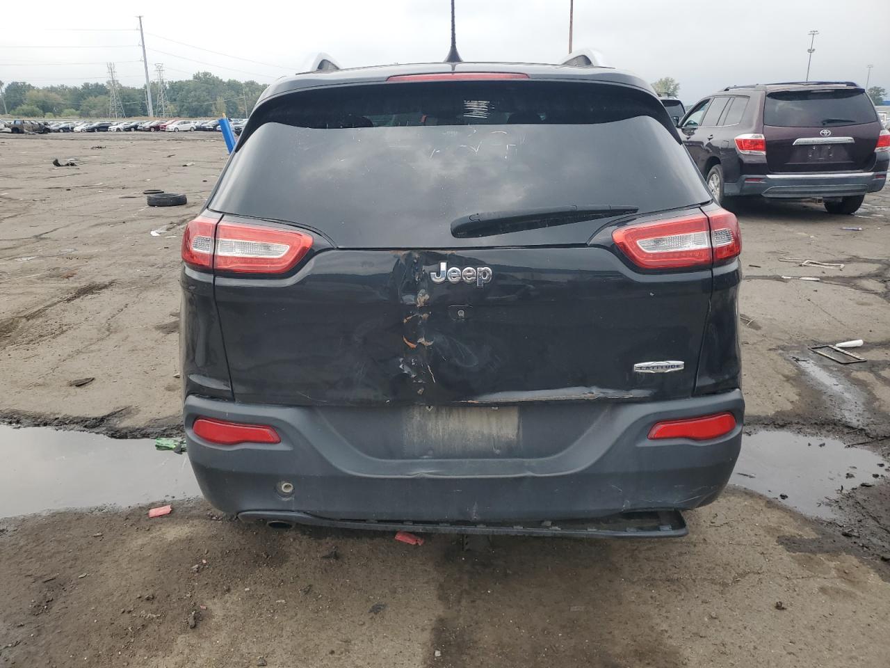 2016 Jeep Cherokee Latitude - Фото 6