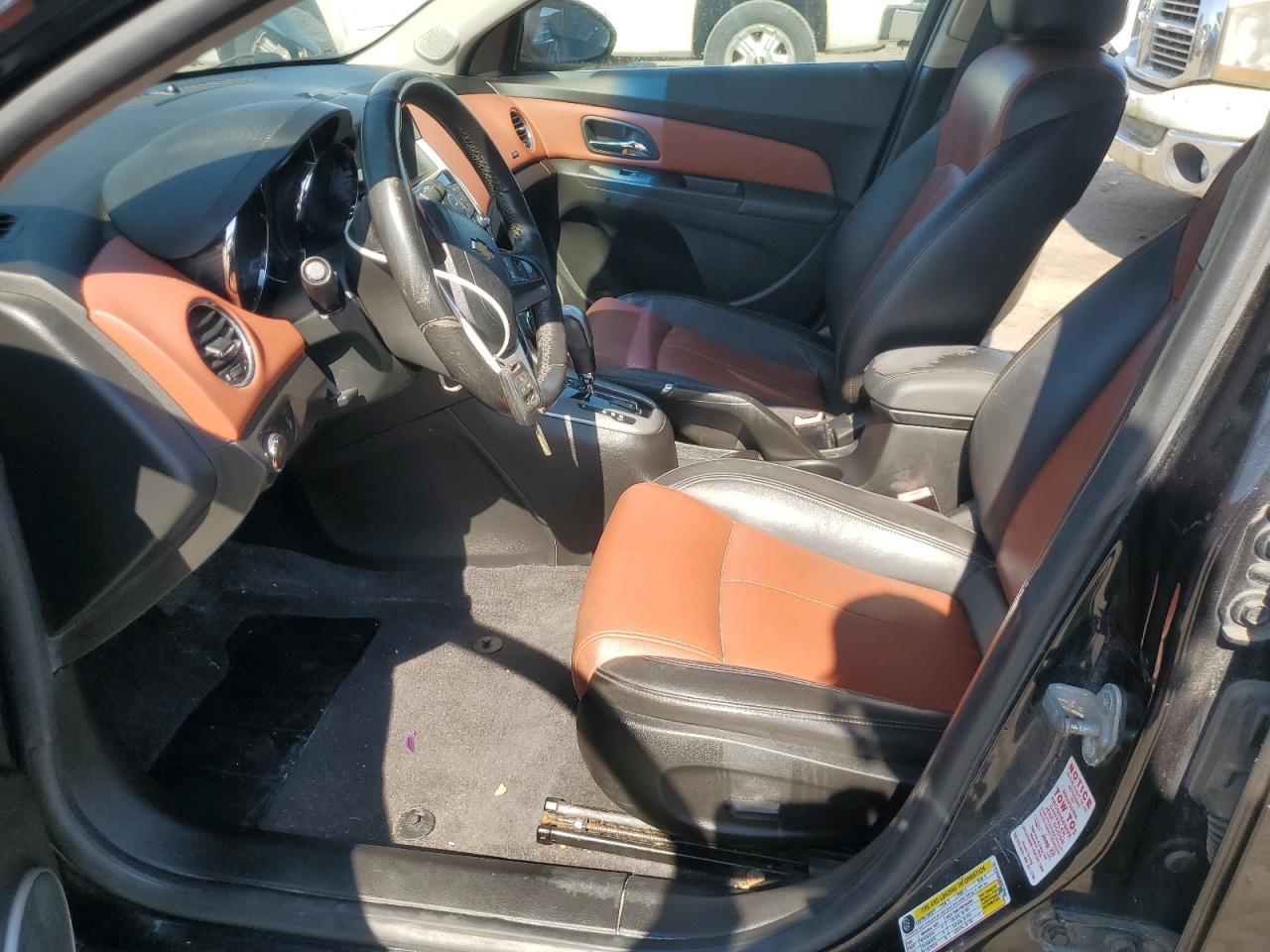 2011 Chev Cruze - Image 7