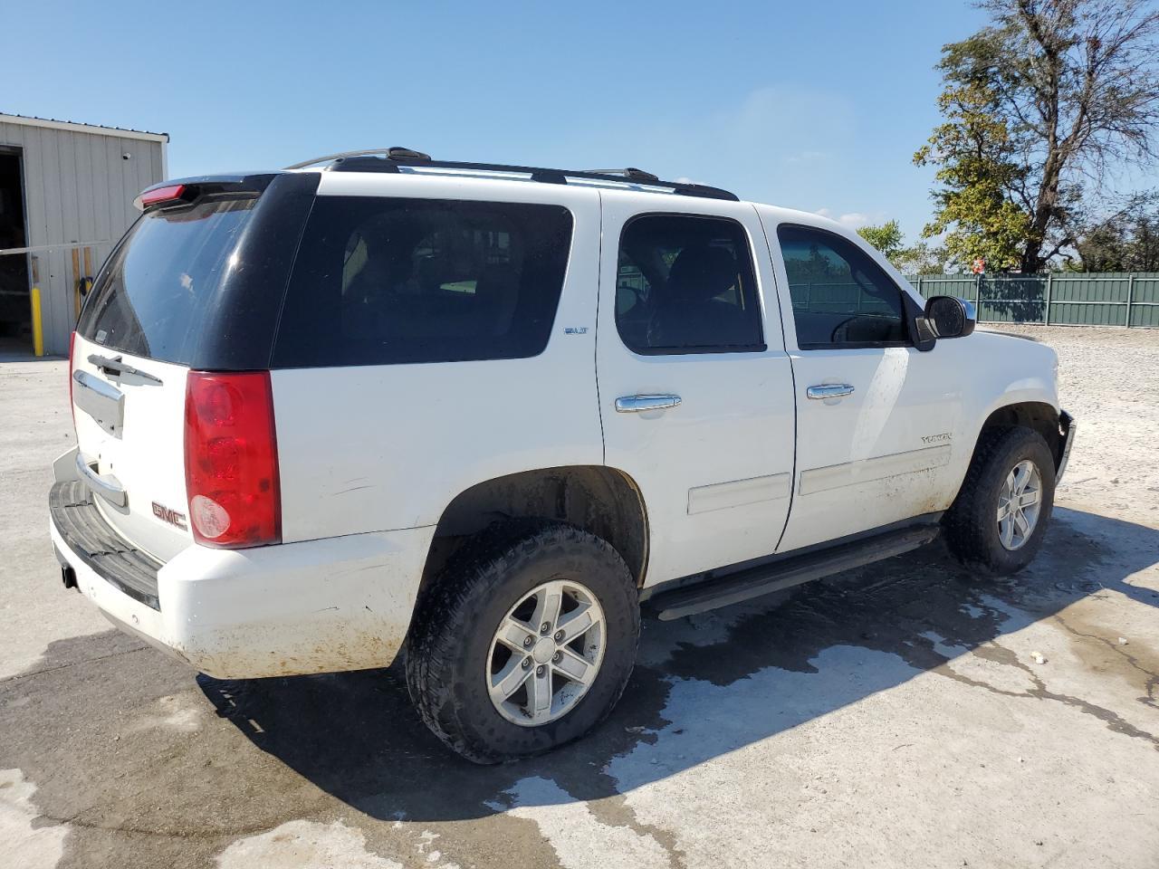2010 GMC Yukon Slt - Фото 3