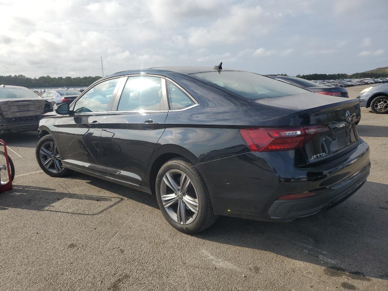 2023 Volkswagen Jetta Se - Фото 2