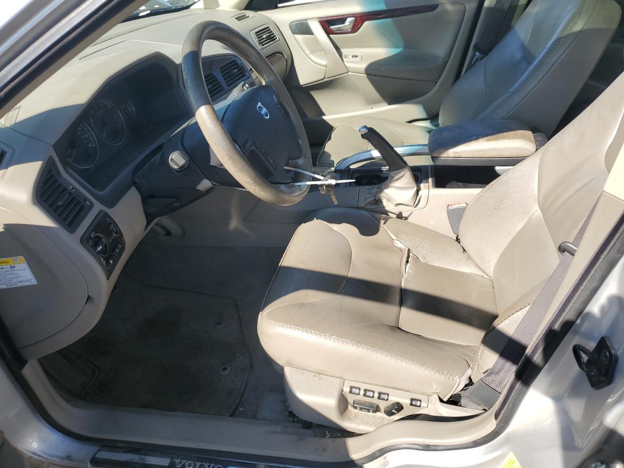 2004 Volvo Xc70 - Фото 7