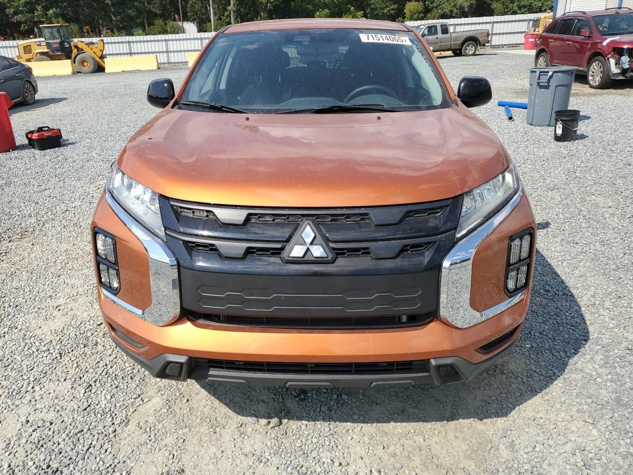 2024 Mitsubishi Outlander Sport S/Se - Фото 5