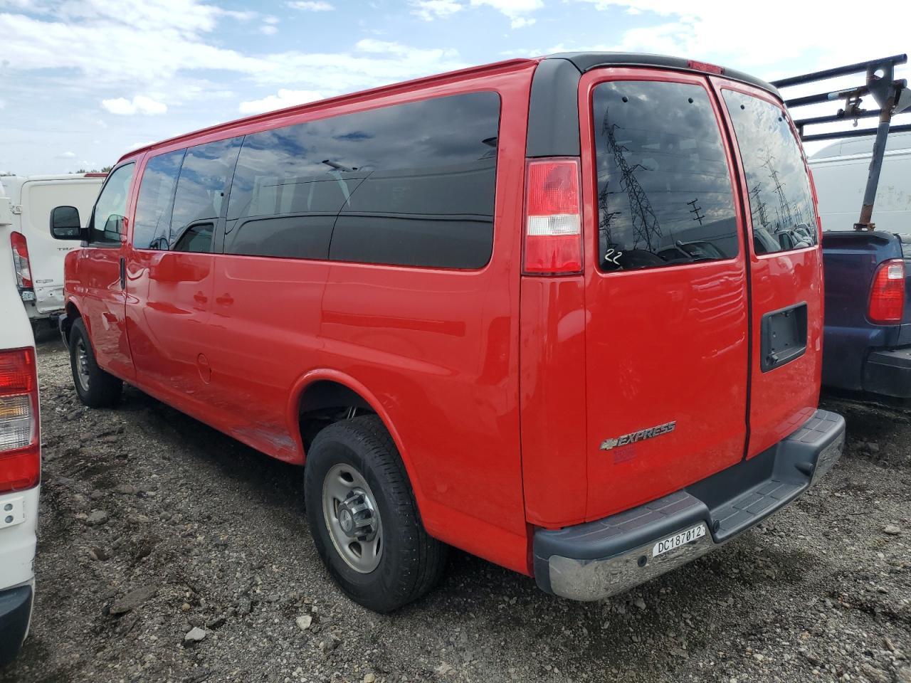 2018 Chevrolet Express G3500 Lt - Image 2