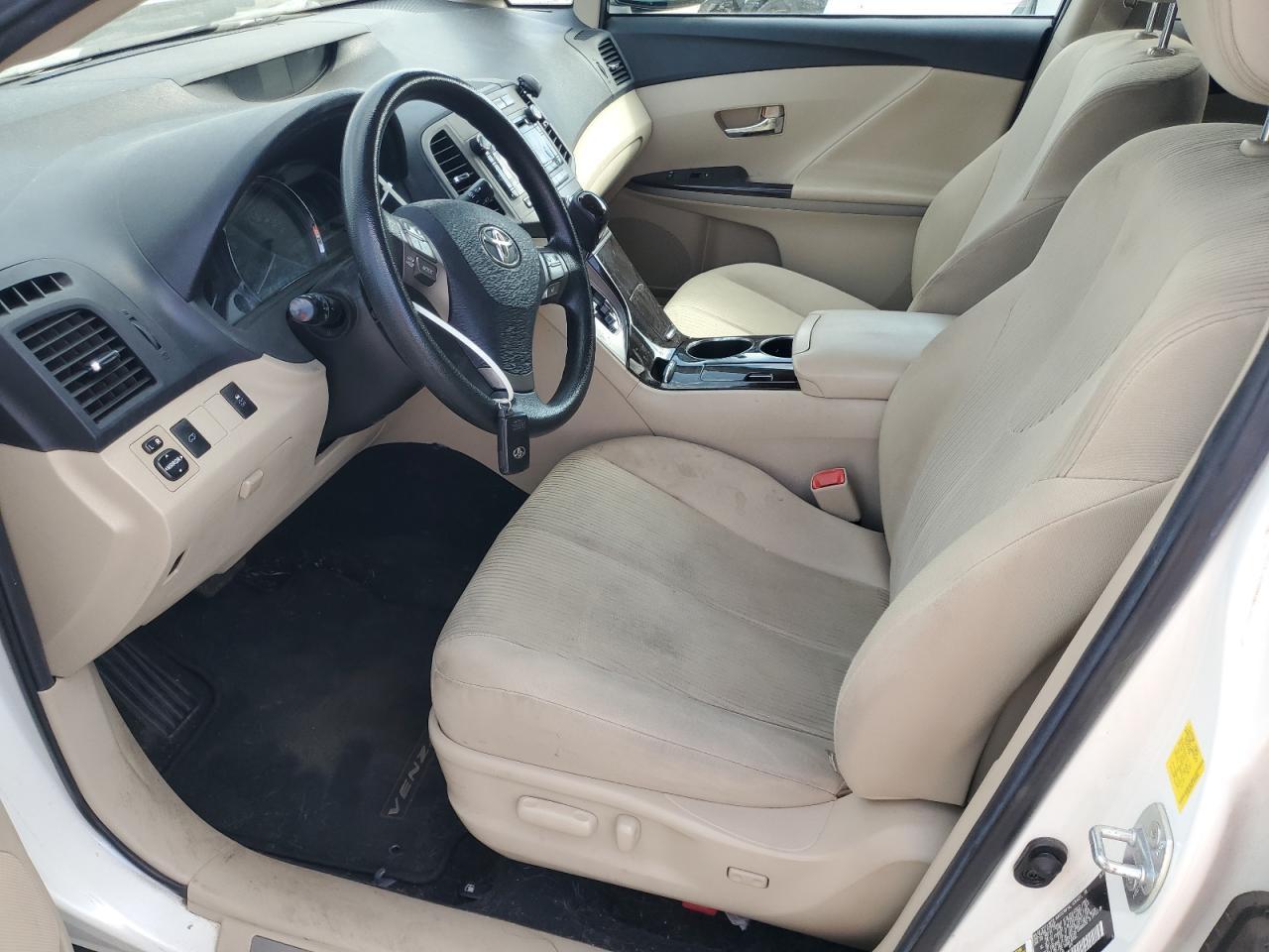2010 Toyota Venza - Фото 7
