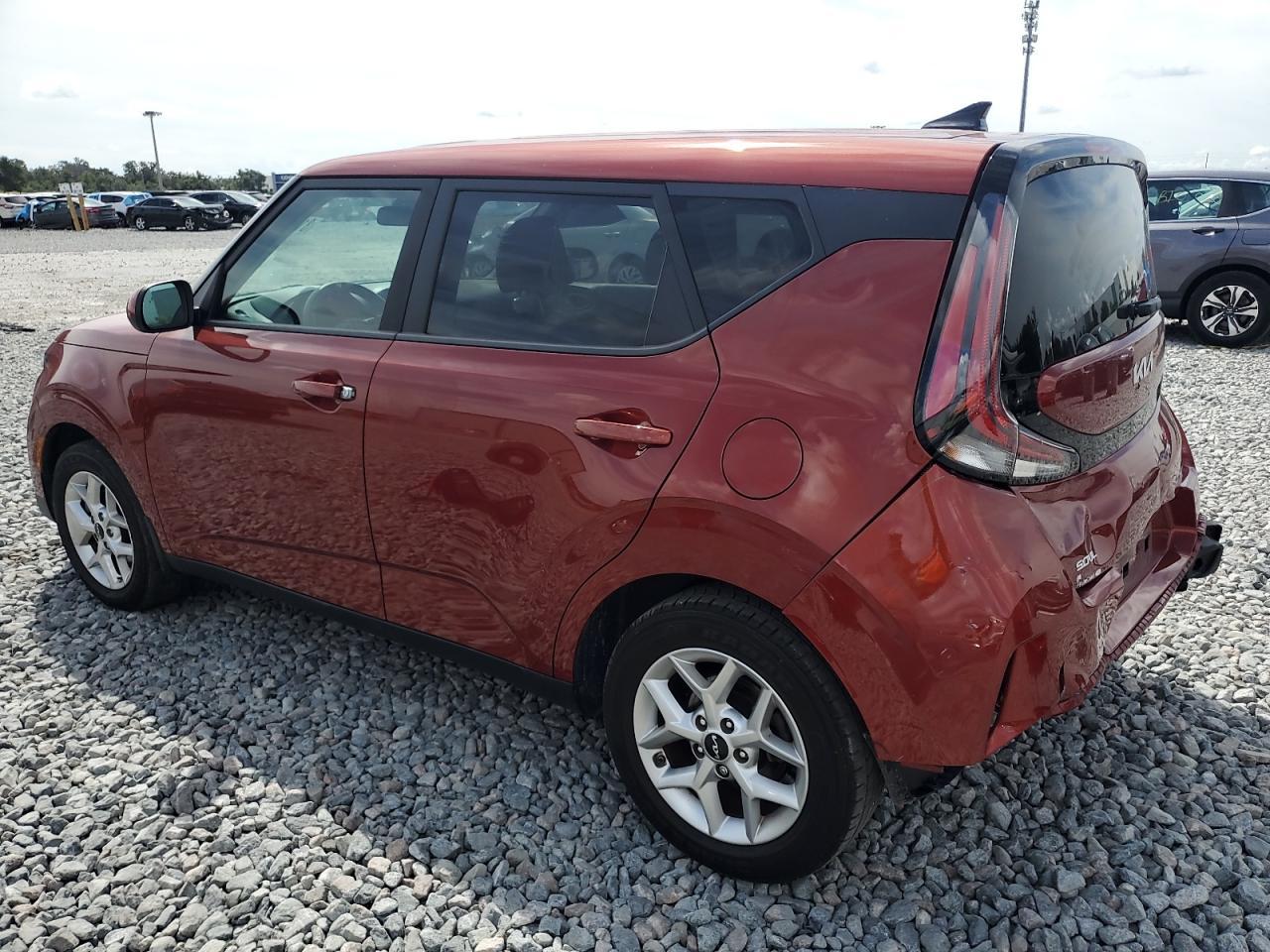 2023 Kia Soul Lx - Image 2