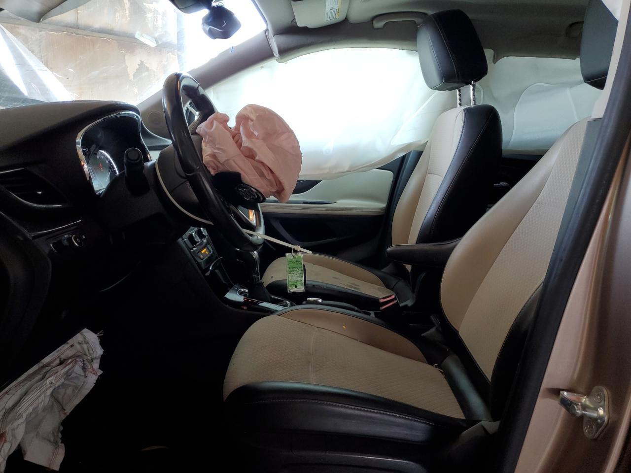 2019 Buick Encore Sport Touring - Image 7