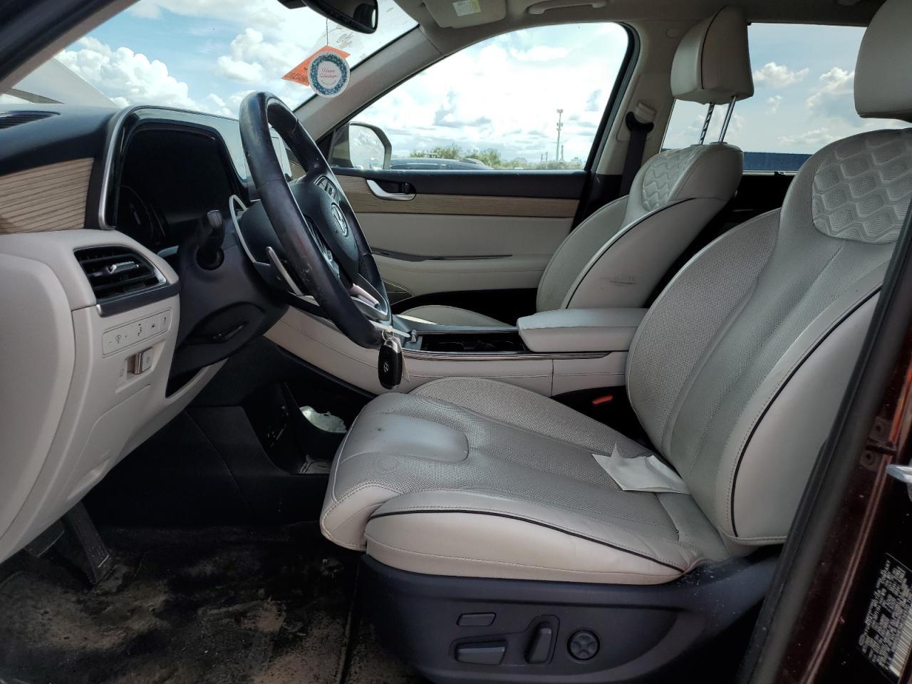 2021 Hyundai Palisade Limited - Image 7