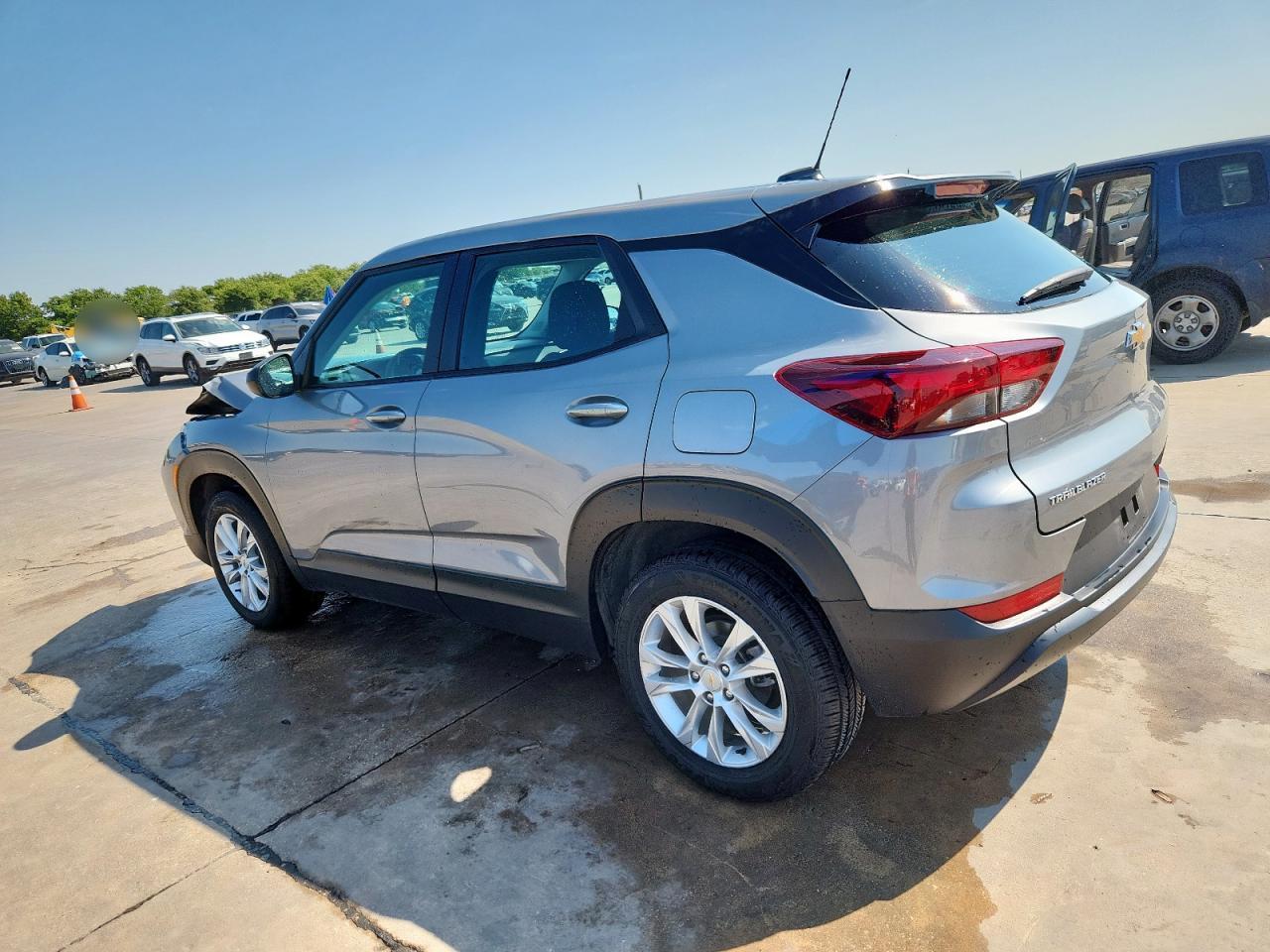 2023 Chevrolet Trailblazer Ls - Фото 2