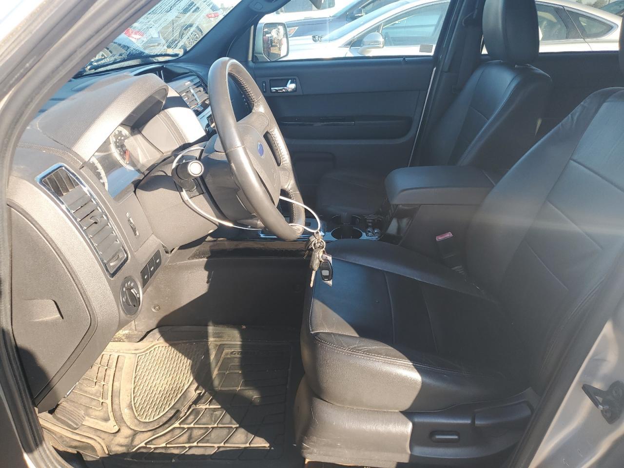 2010 Ford Escape Limited - Фото 7