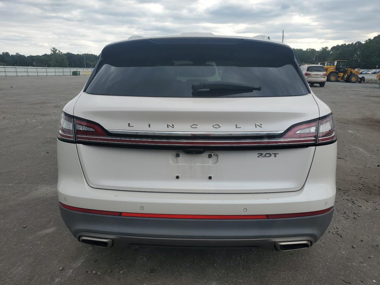 2019 Lincoln Nautilus - Image 6