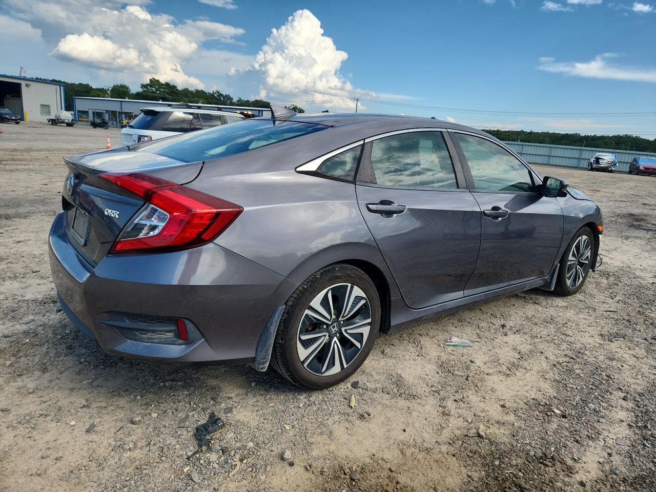 2018 Honda Civic Ex - Фото 3