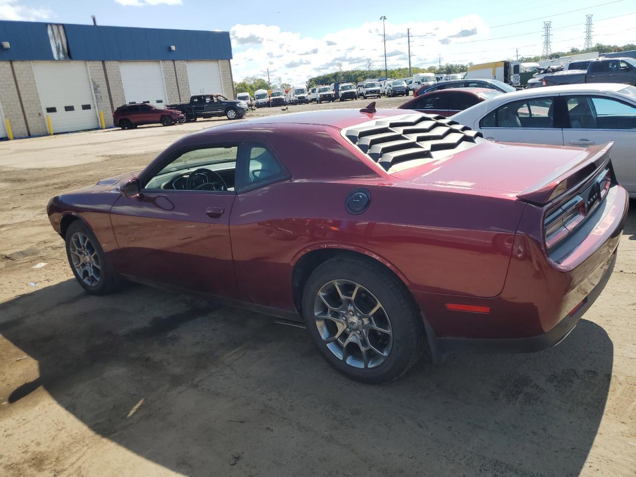 2017 Dodge Challenger Gt - Image 2