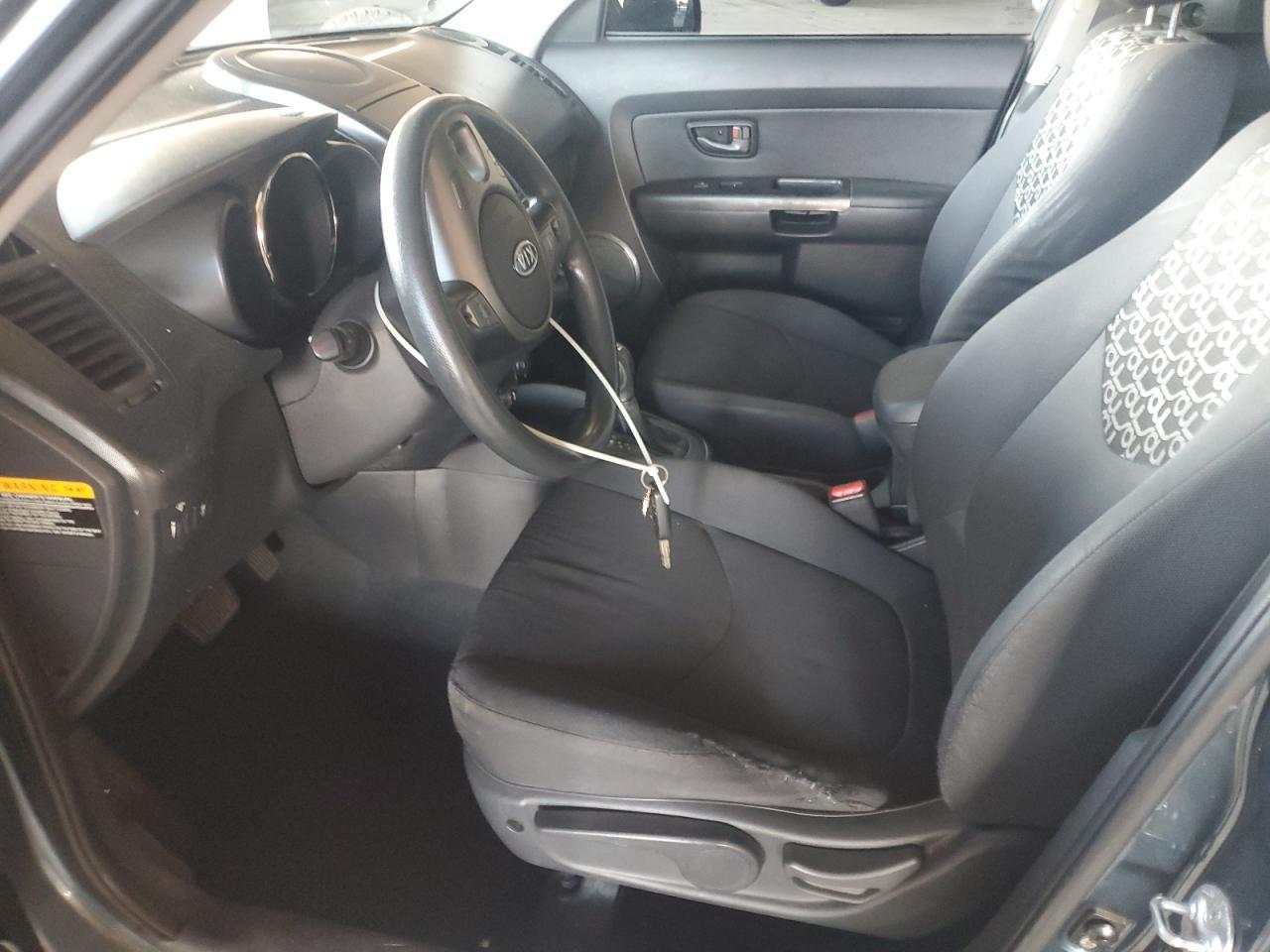 2011 Kia Soul + - Image 7