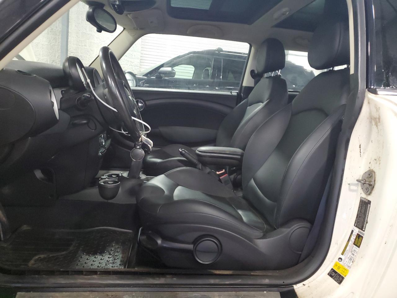 2011 Mini Cooper - Фото 7