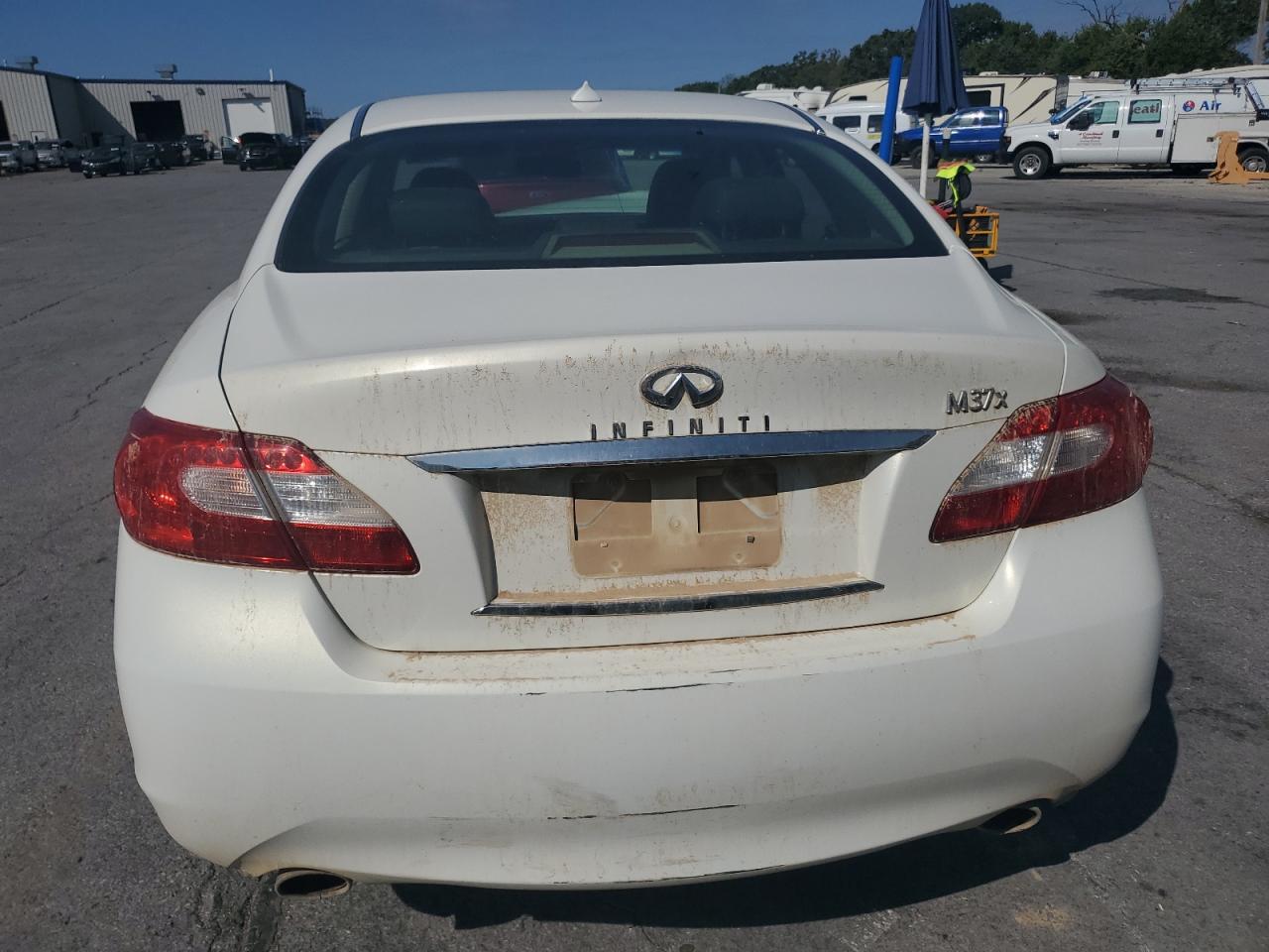 2012 Infiniti M37 X - Фото 6